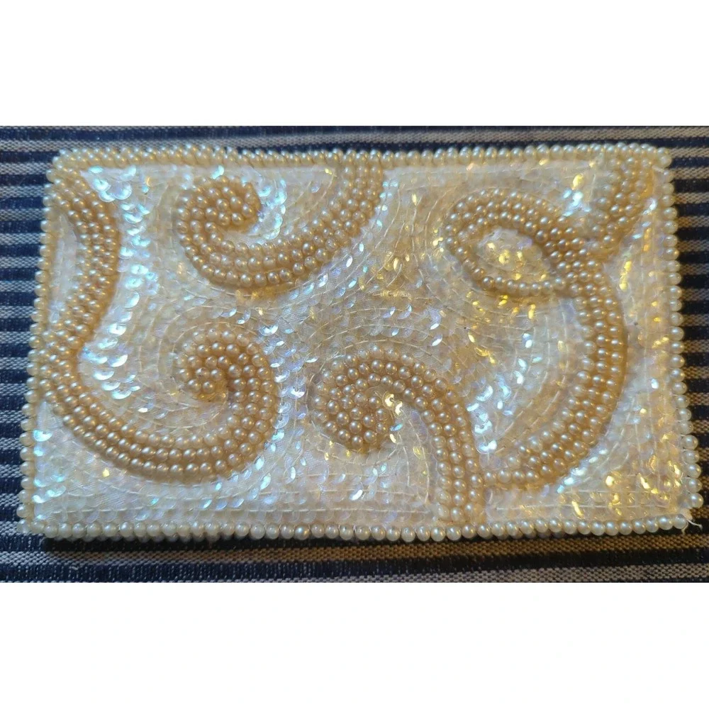 Gorgeous‎ Vintage Ivory Handmade in Japan Beaded Sequin Purse